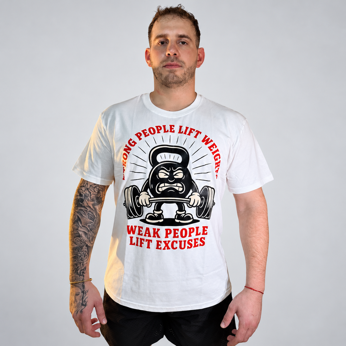 Remera Strong People